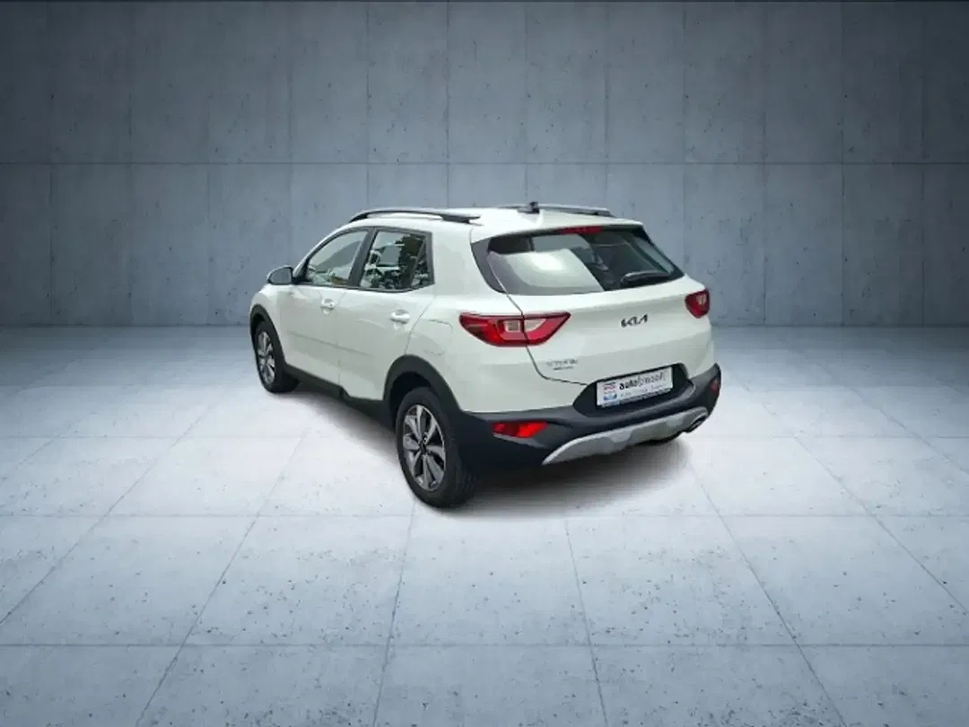 Kia Stonic - Thumbnail 3