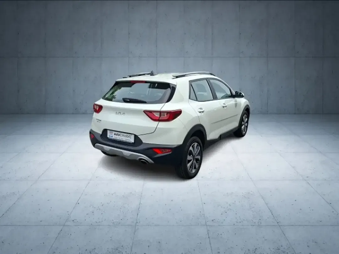 Kia Stonic - Thumbnail 6