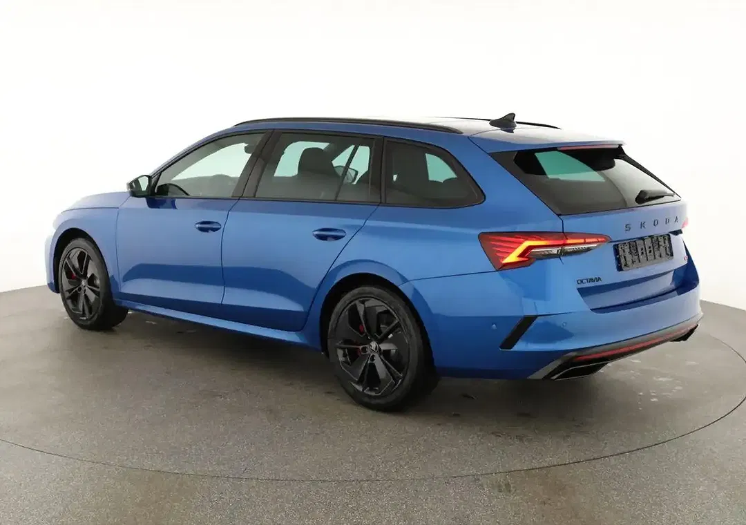 Skoda Octavia - Thumbnail 4