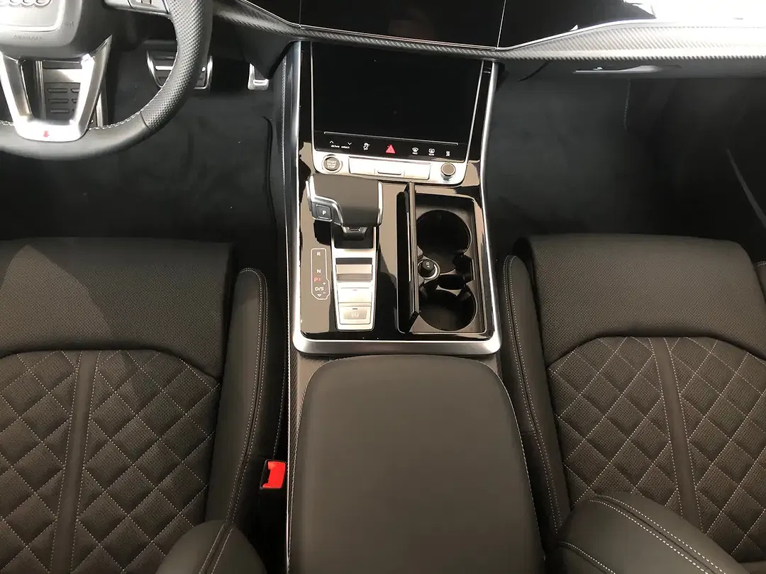 Audi Q7 - Thumbnail 7
