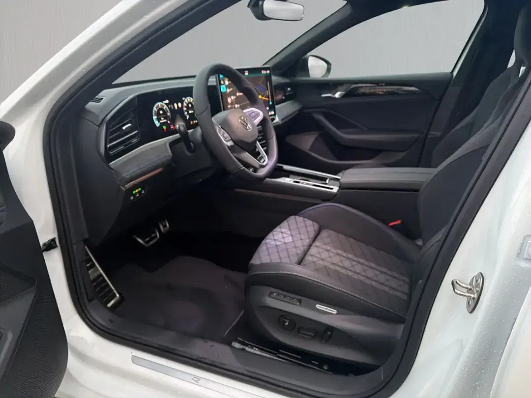 Volkswagen Passat Variant - Thumbnail 7