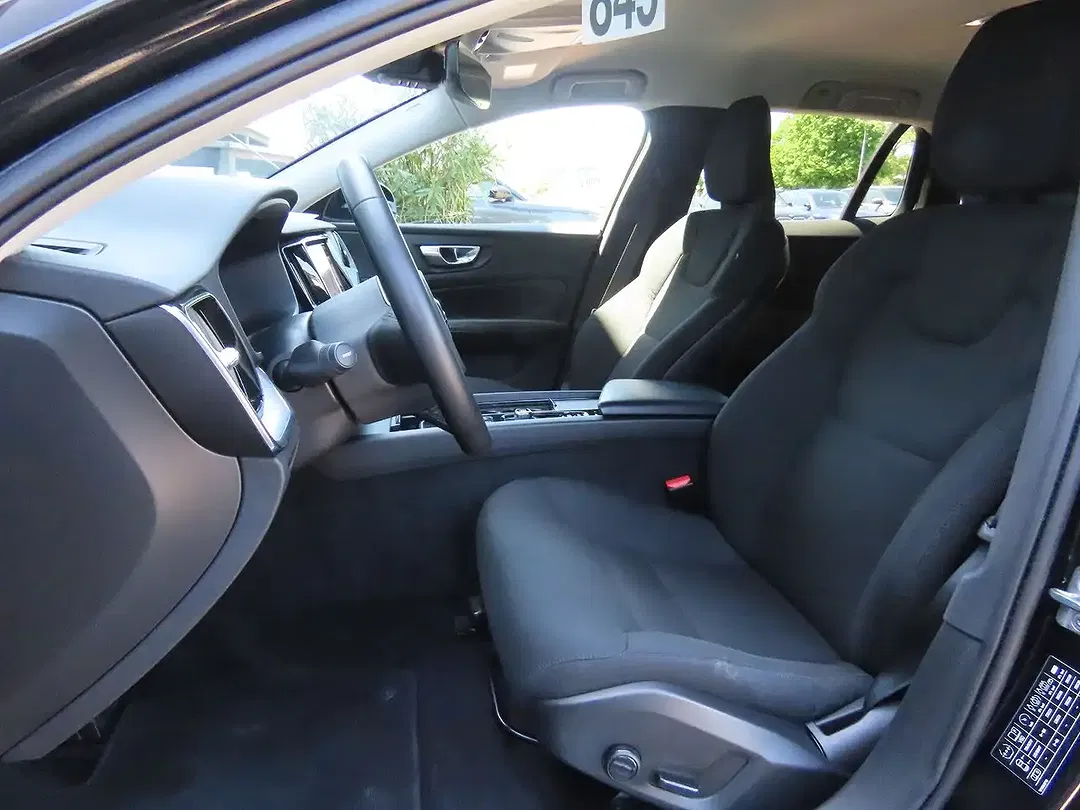 Volvo V60 - Thumbnail 15
