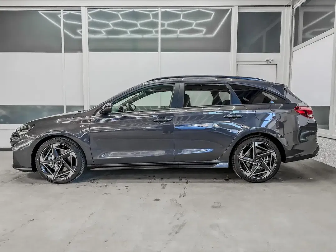 Hyundai i30 - Thumbnail 3