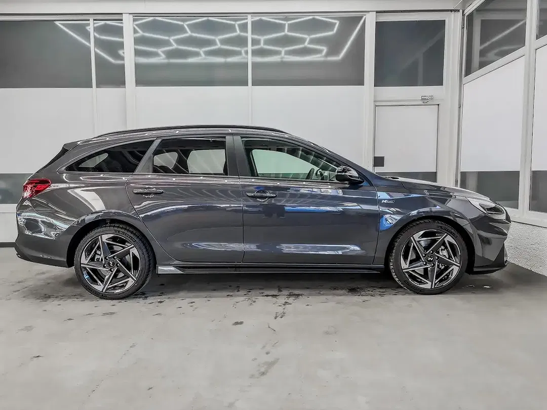 Hyundai i30 - Thumbnail 4