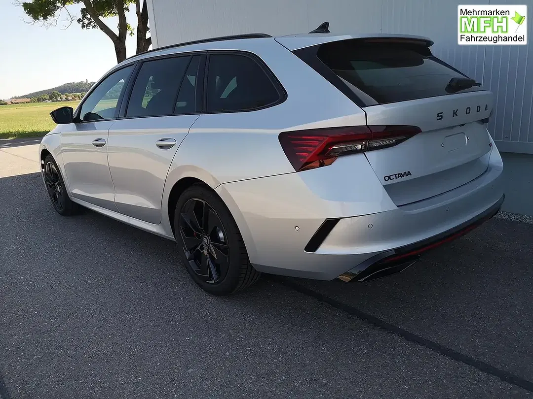 Skoda Octavia - Thumbnail 2
