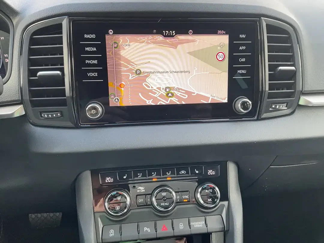 Skoda Karoq - Thumbnail 15
