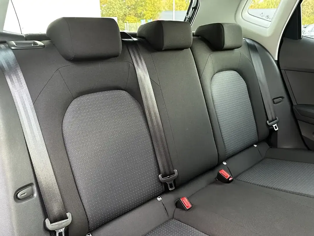 SEAT Arona - Thumbnail 6