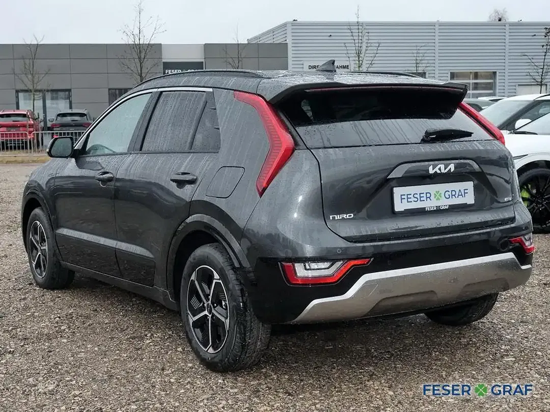 Kia Niro - Thumbnail 2