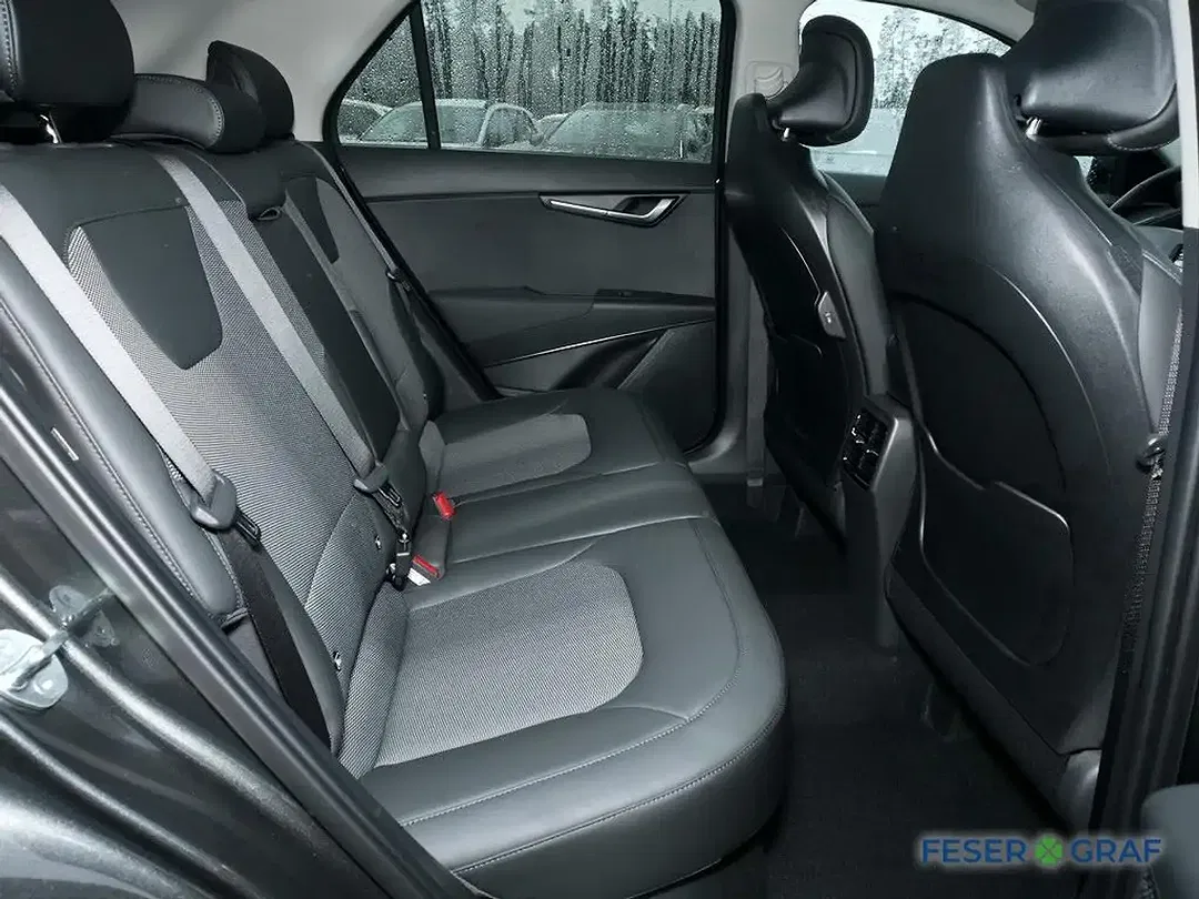 Kia Niro - Thumbnail 5