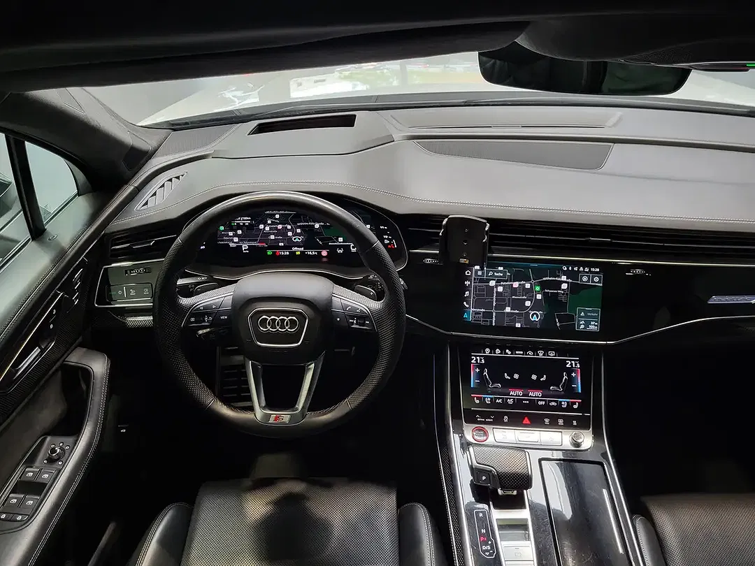 Audi SQ7 - Thumbnail 15