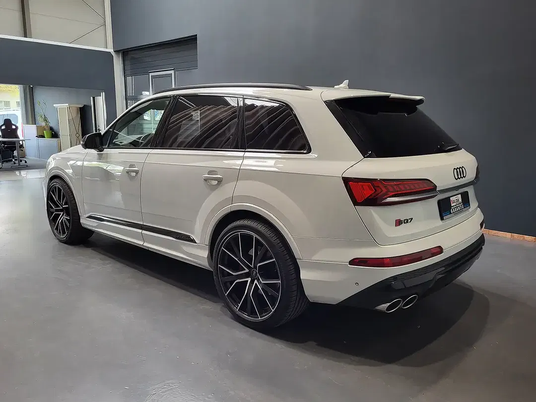 Audi SQ7 - Thumbnail 5