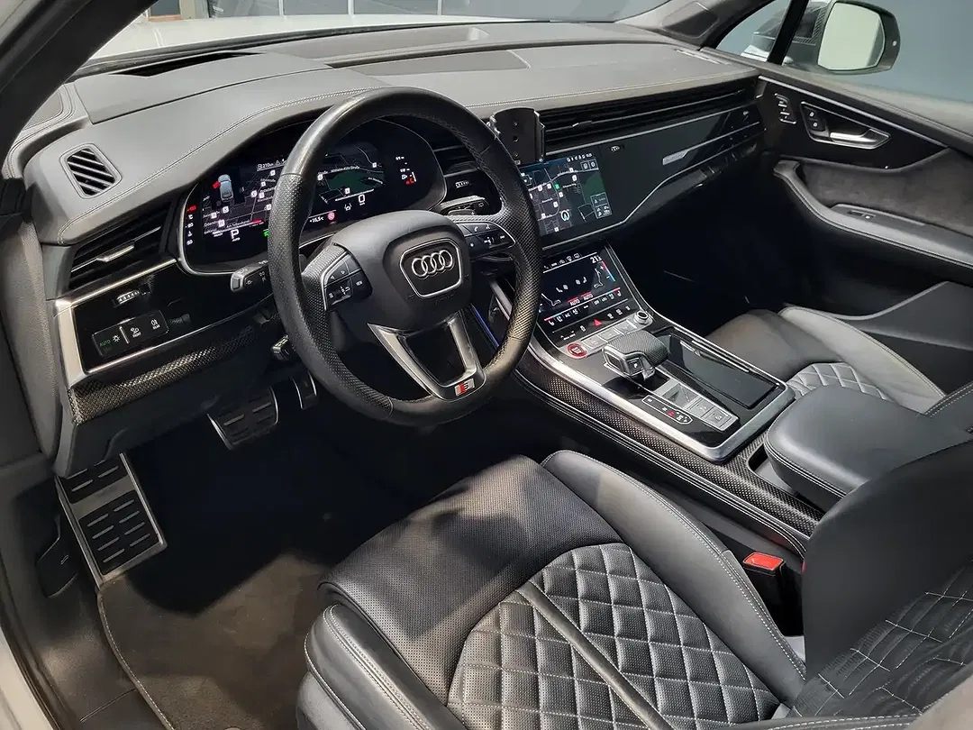Audi SQ7 - Thumbnail 6