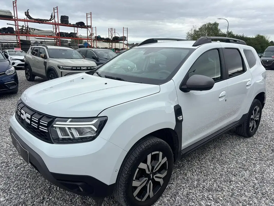 Dacia Duster - Thumbnail 2