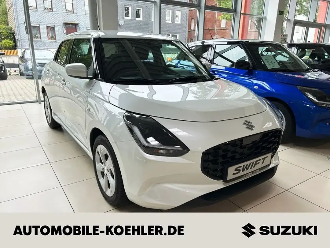 Suzuki Swift - Thumbnail 1