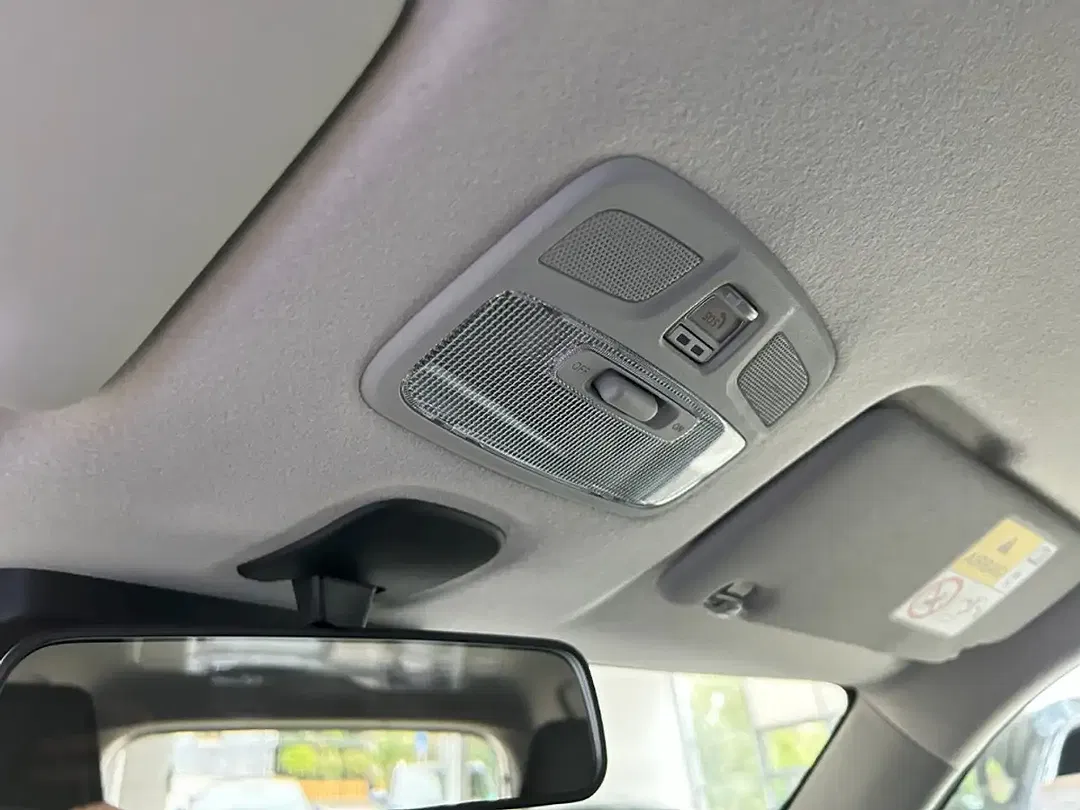 Suzuki Swift - Thumbnail 14