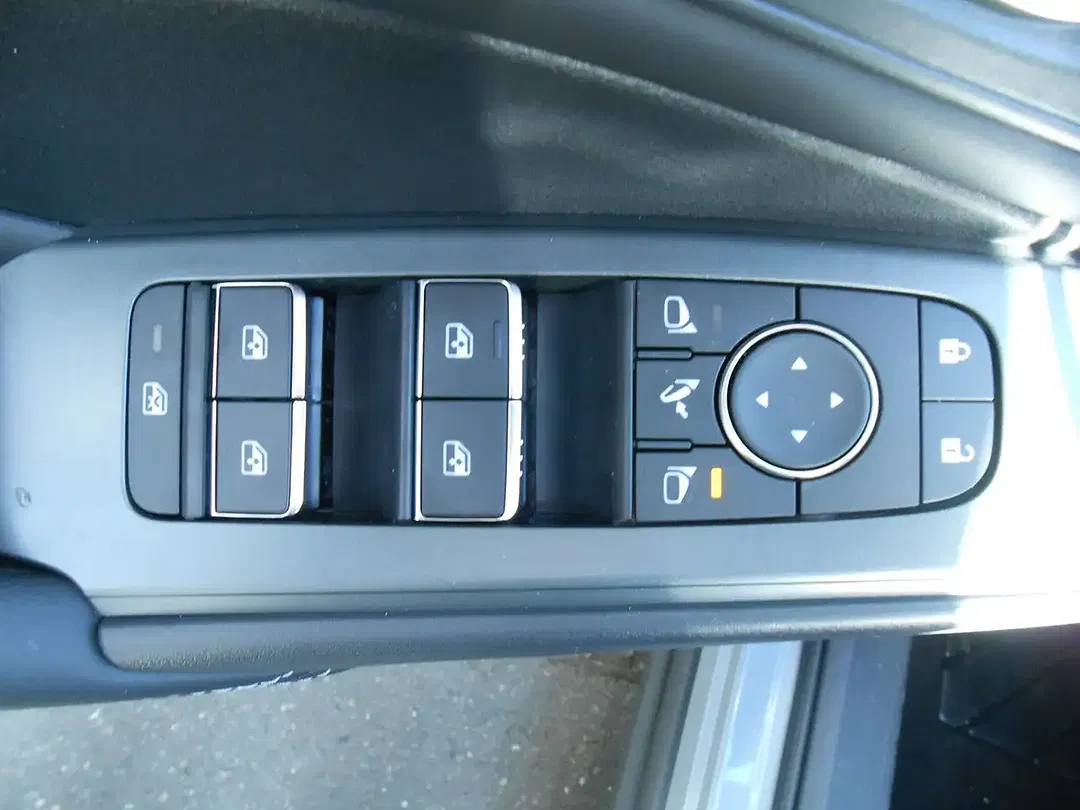 Nissan Qashqai - Thumbnail 10