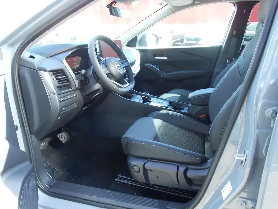 Nissan Qashqai - Thumbnail 11