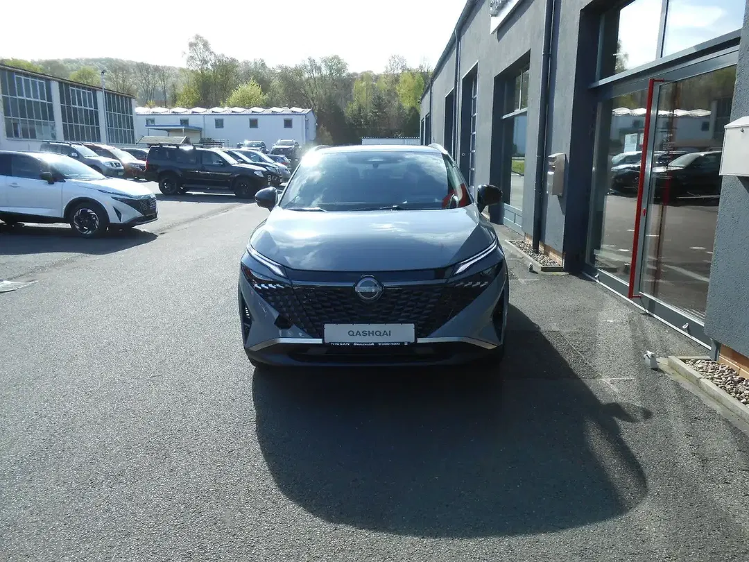 Nissan Qashqai - Thumbnail 2