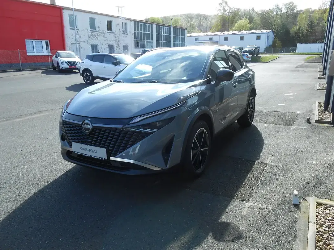 Nissan Qashqai - Thumbnail 3