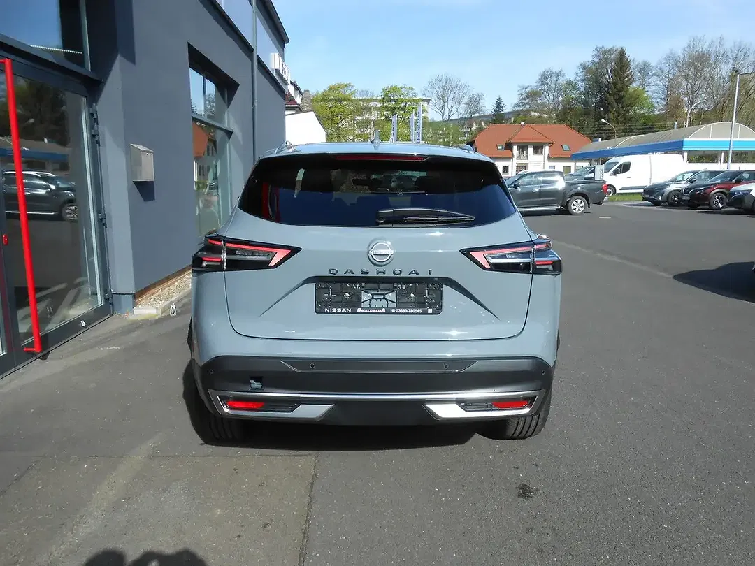 Nissan Qashqai - Thumbnail 6