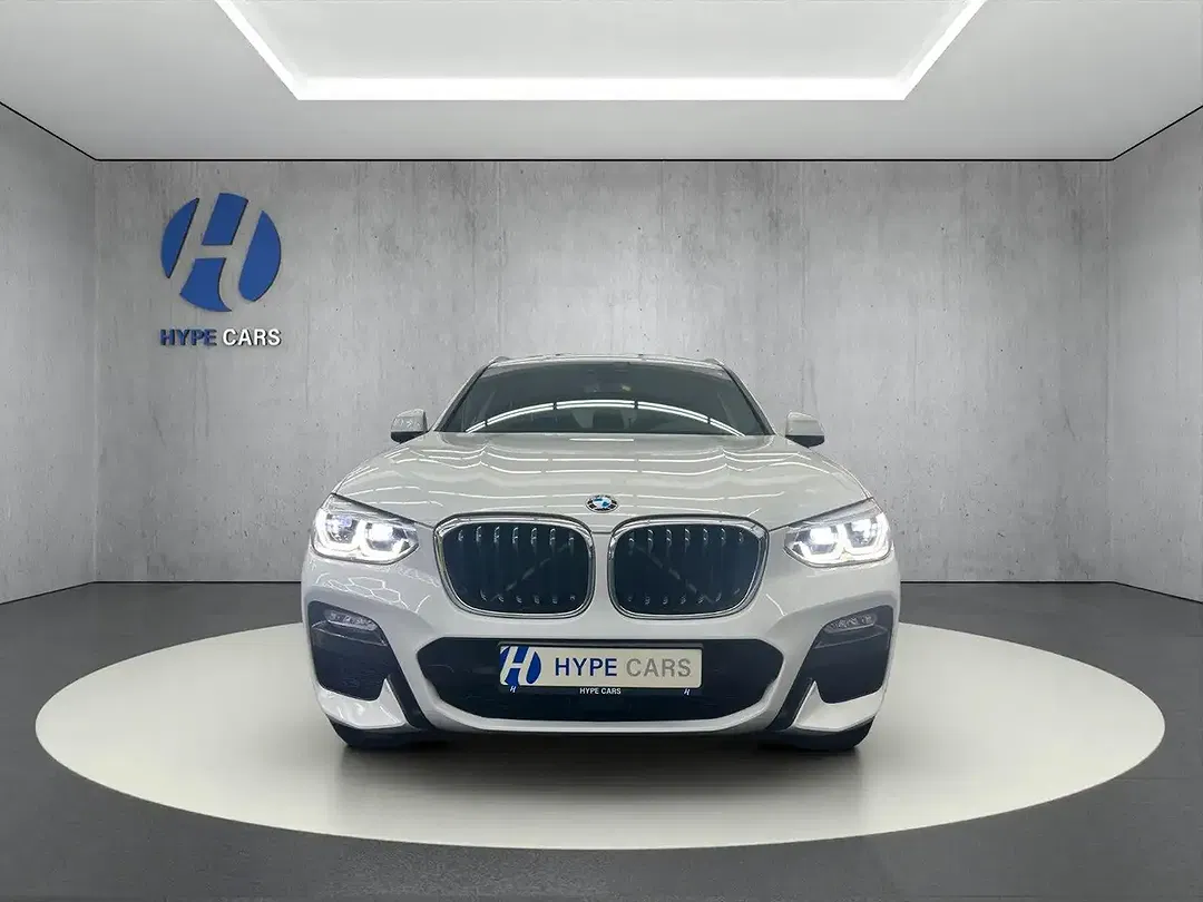 BMW X4 - Thumbnail 2