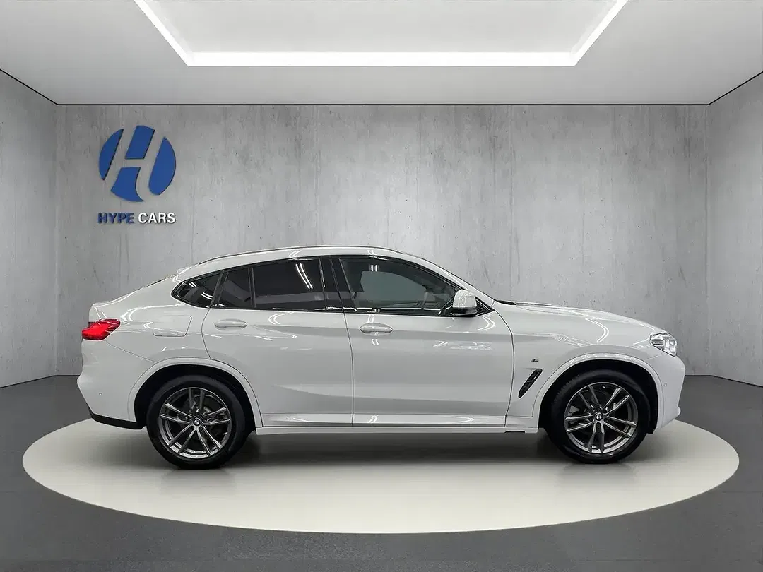 BMW X4 - Thumbnail 6