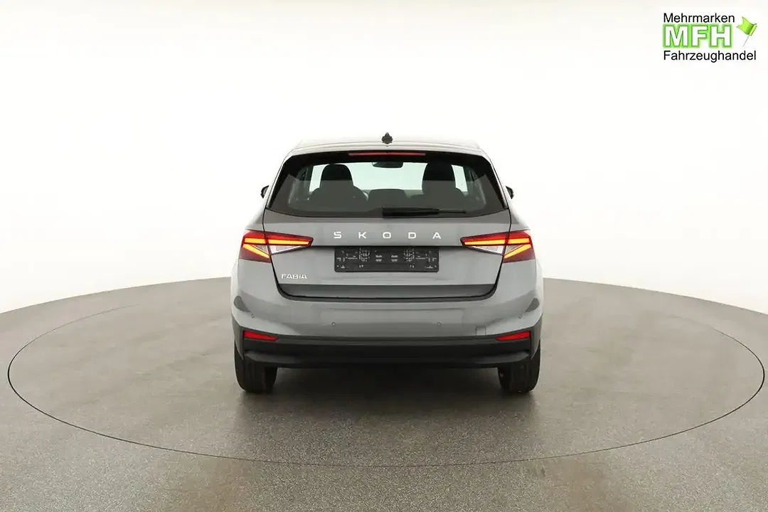 Skoda Fabia - Thumbnail 13