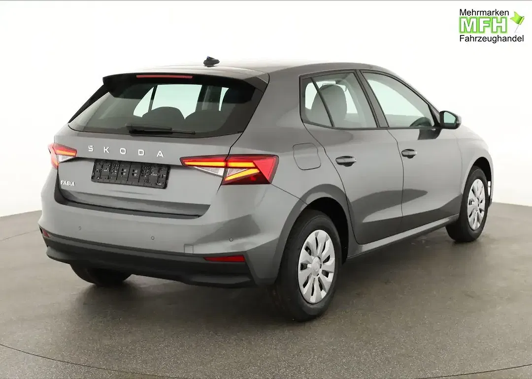 Skoda Fabia - Thumbnail 2
