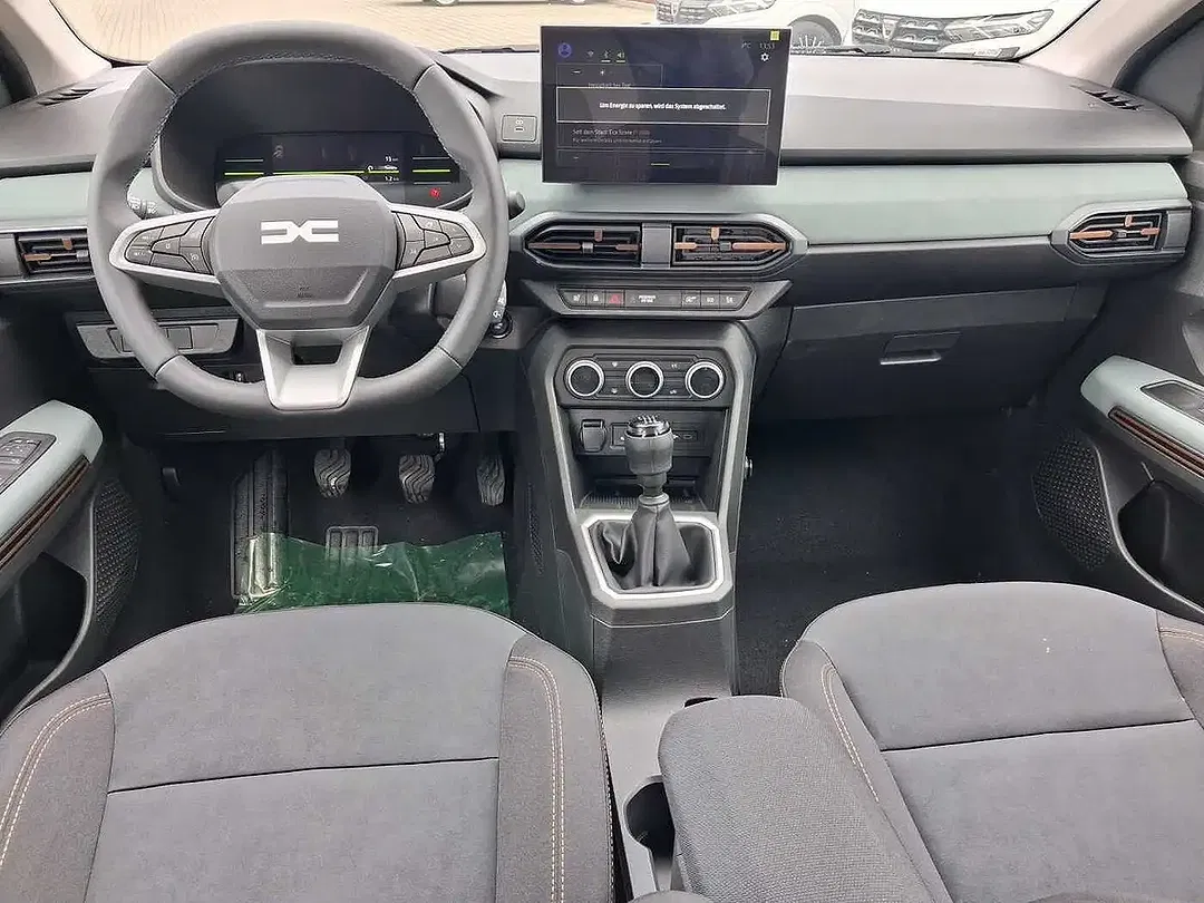 Dacia Sandero - Thumbnail 7