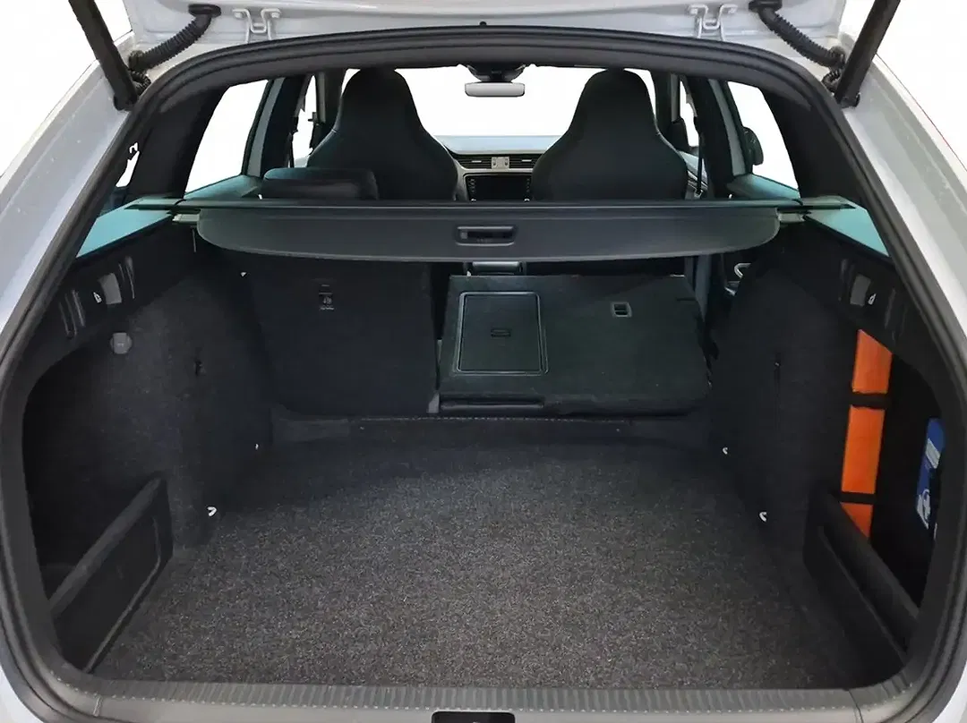 Skoda Octavia - Thumbnail 9