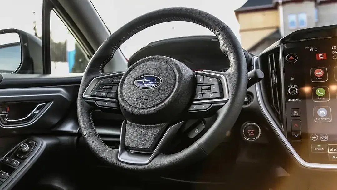 Subaru Impreza - Thumbnail 10