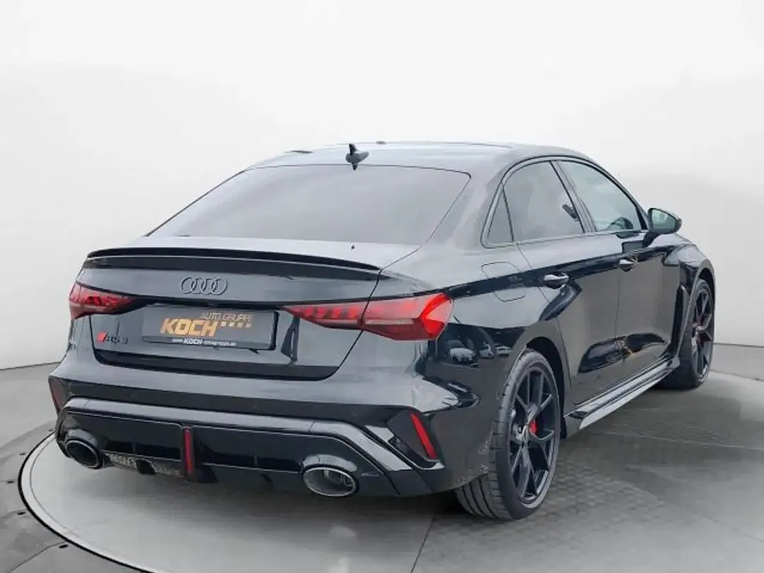 Audi RS3 - Thumbnail 5