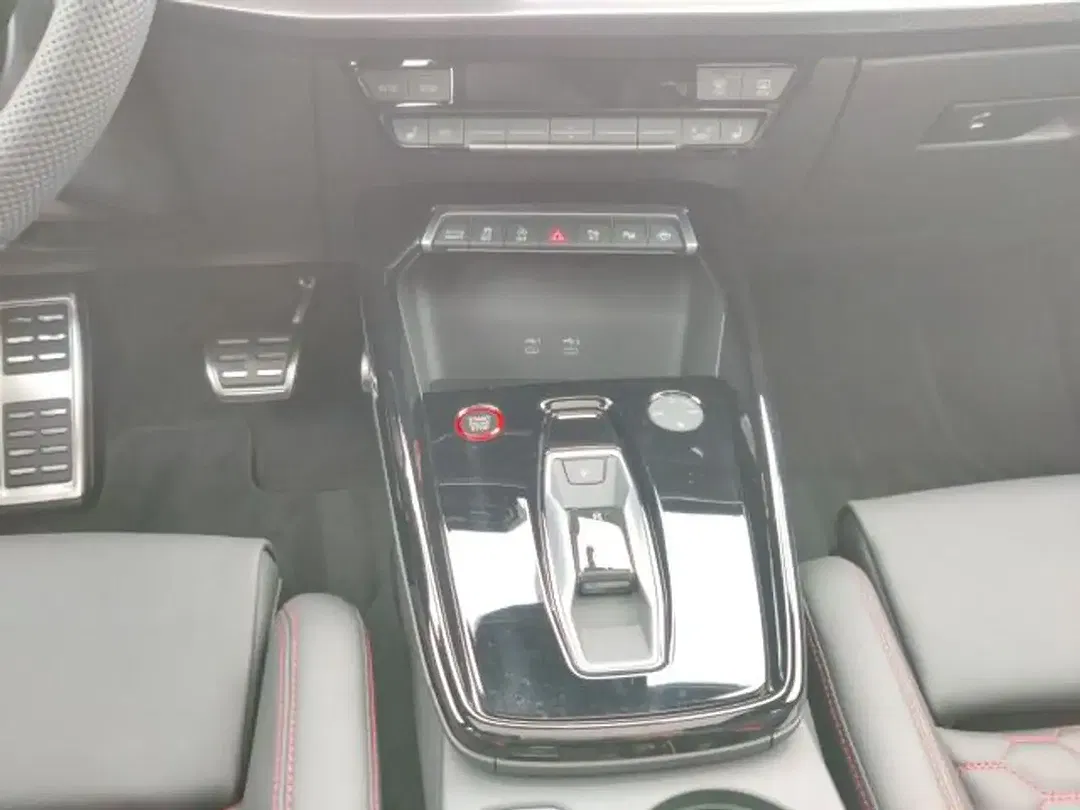 Audi RS3 - Thumbnail 8