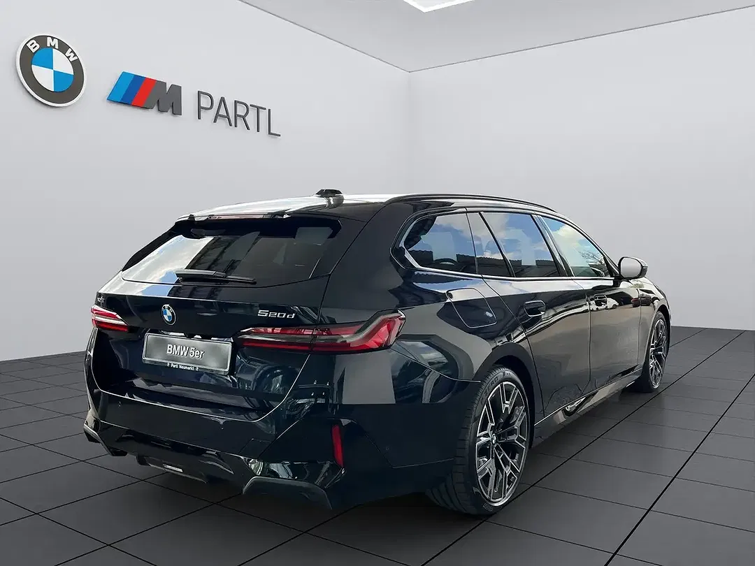 BMW 520 - Thumbnail 4