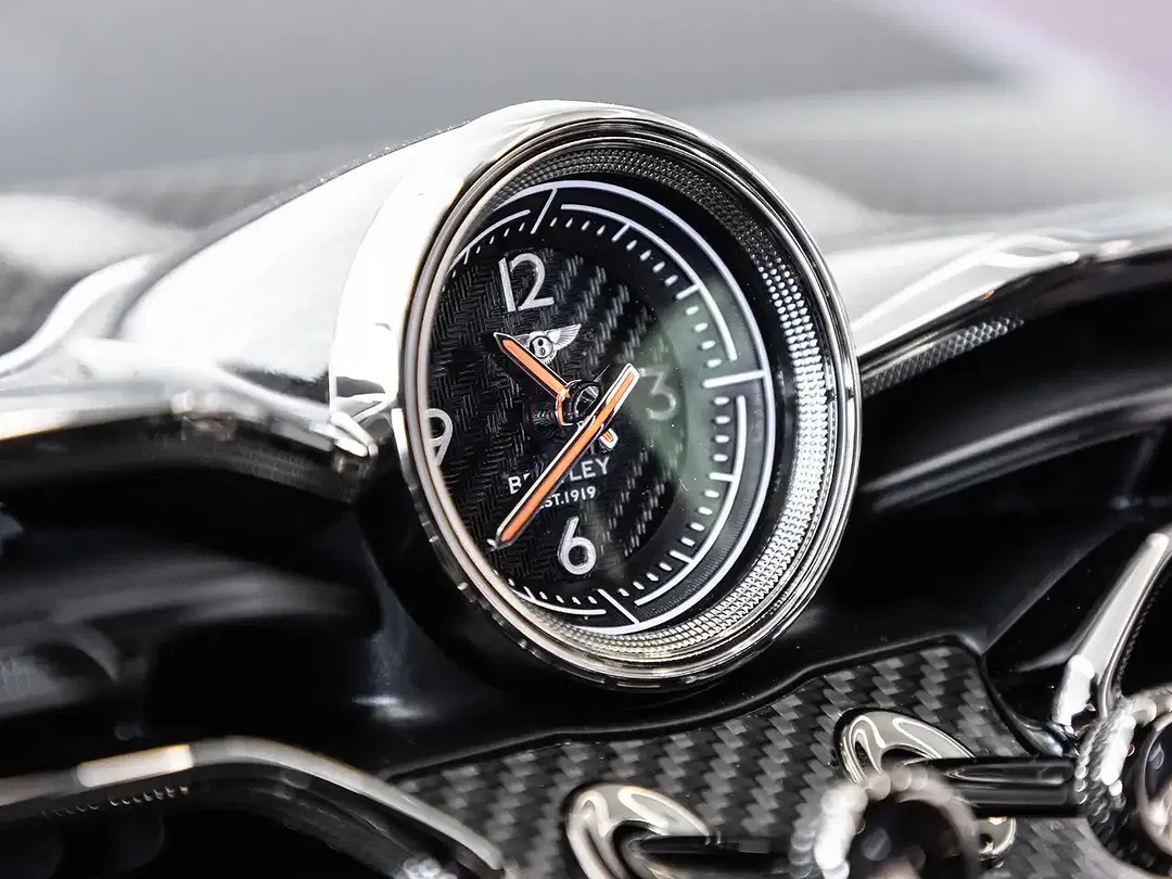 Bentley Bentayga - Thumbnail 15