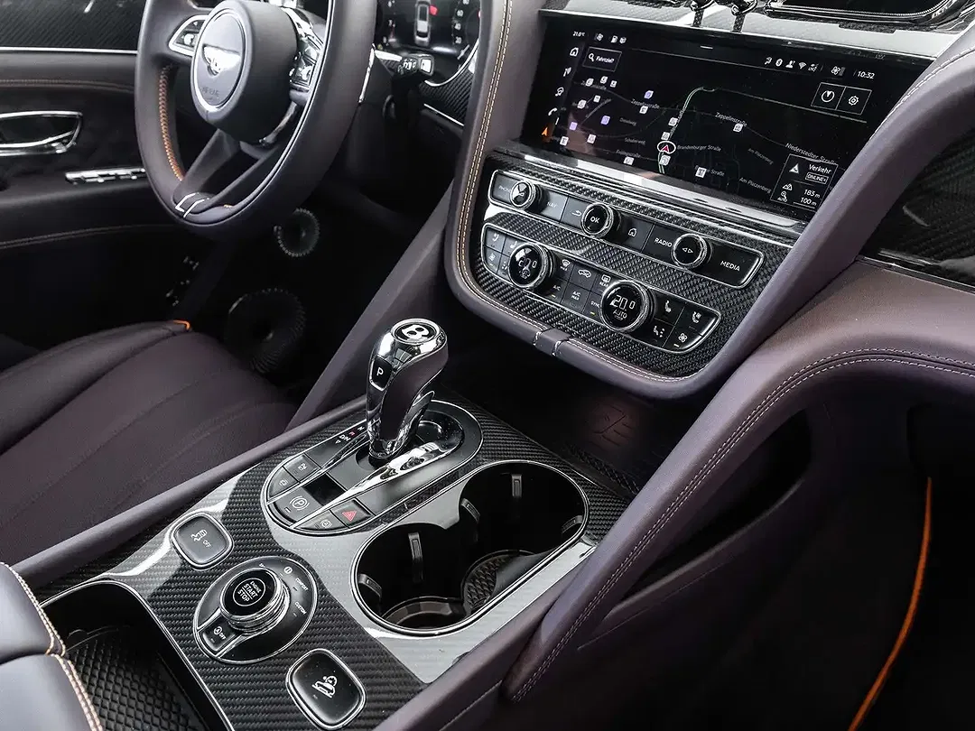 Bentley Bentayga - Thumbnail 17
