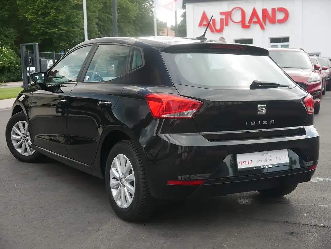 SEAT Ibiza - Thumbnail 2