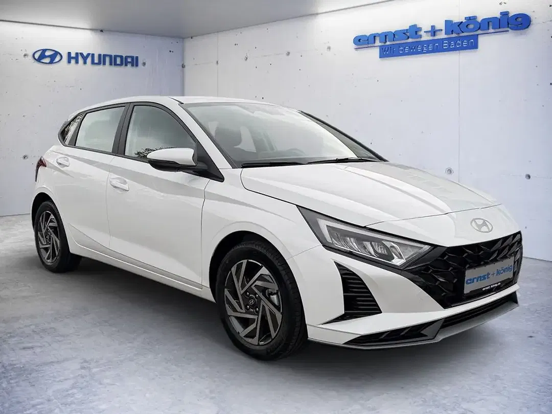 Hyundai i20 - Thumbnail 2