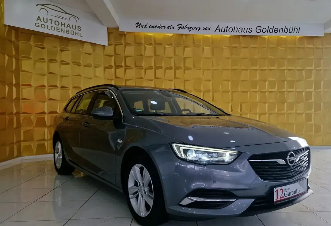 Opel Insignia - Thumbnail 3