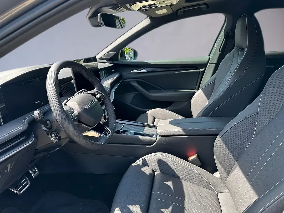 Skoda Superb - Thumbnail 11