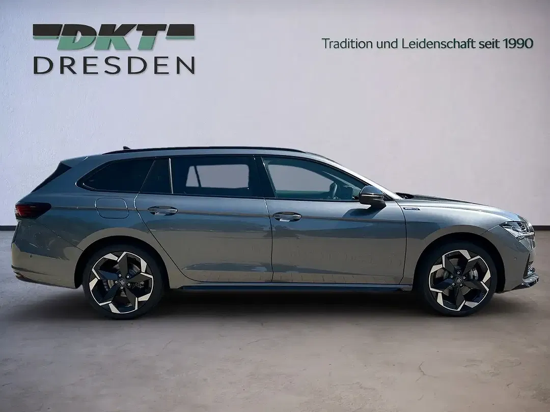 Skoda Superb - Thumbnail 4