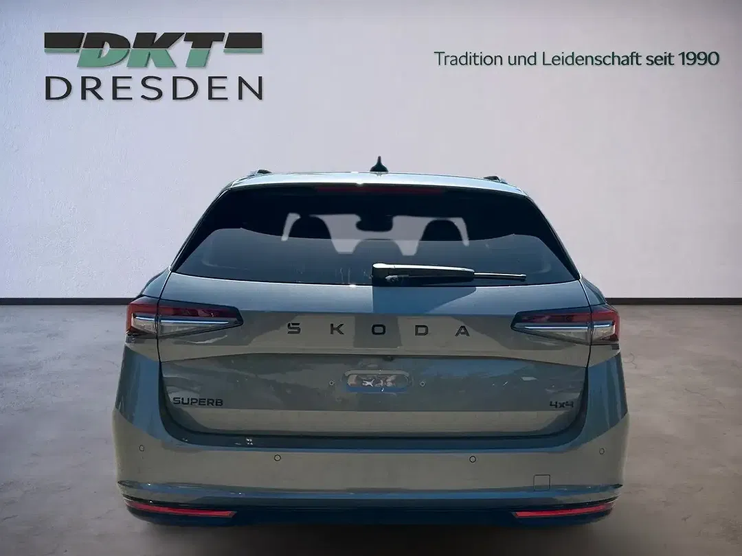 Skoda Superb - Thumbnail 6