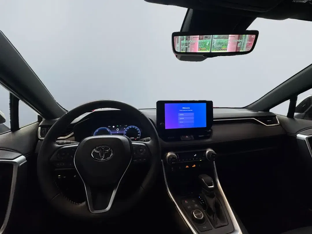 Toyota RAV 4 - Thumbnail 8