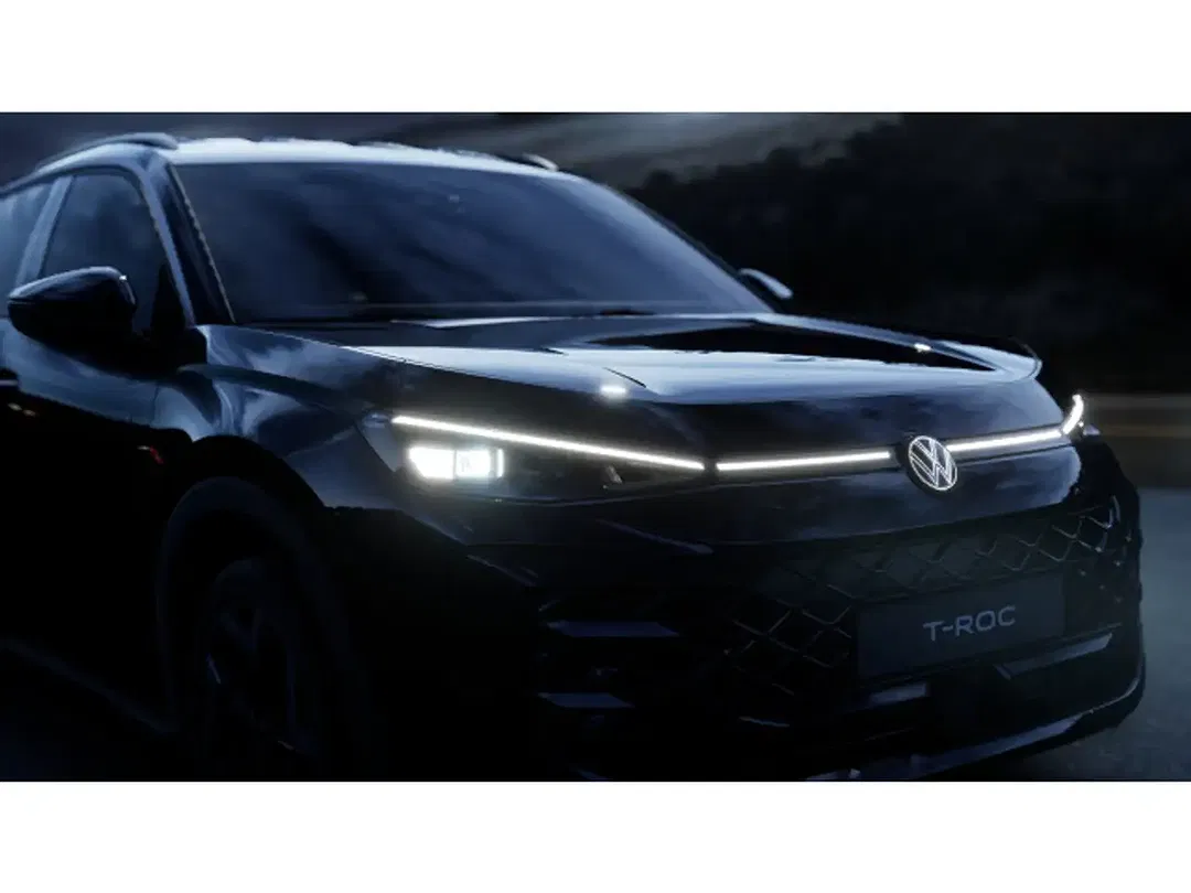 Volkswagen T-Roc - Thumbnail 11