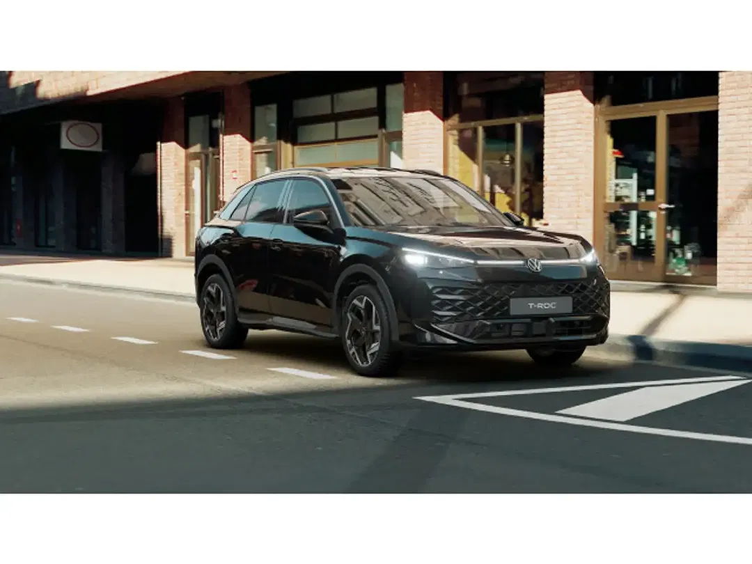 Volkswagen T-Roc - Thumbnail 4