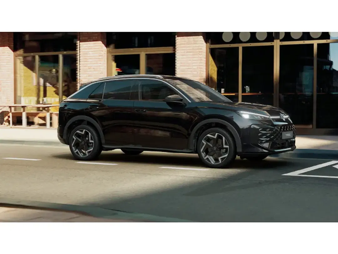 Volkswagen T-Roc - Thumbnail 5