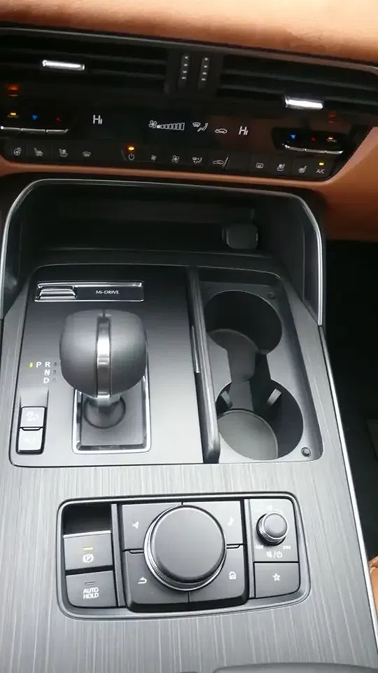 Mazda CX-60 - Thumbnail 12