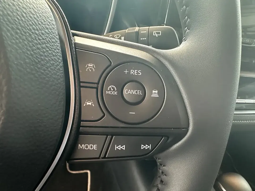 Toyota Corolla - Thumbnail 14