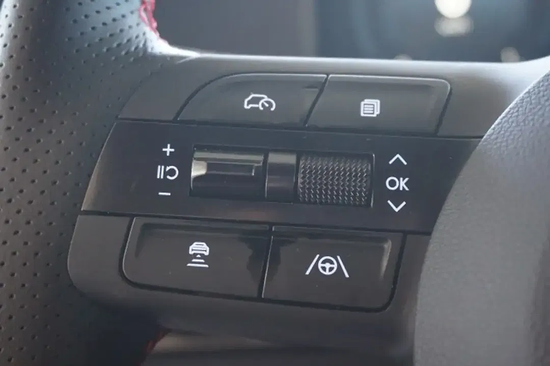 Hyundai TUCSON - Thumbnail 11