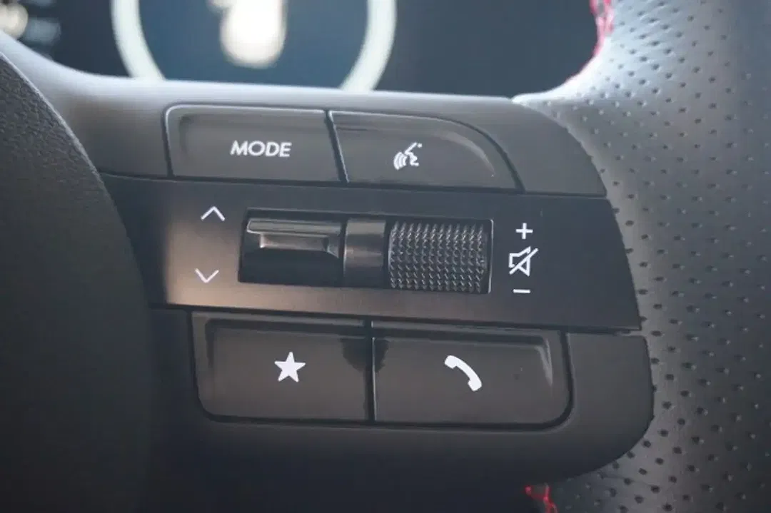 Hyundai TUCSON - Thumbnail 12